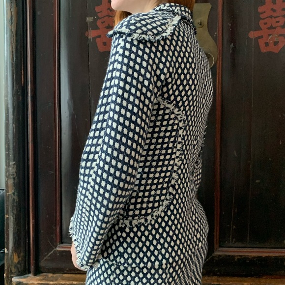 Chanel Suit- Spring 2008 - Picture 5 of 10